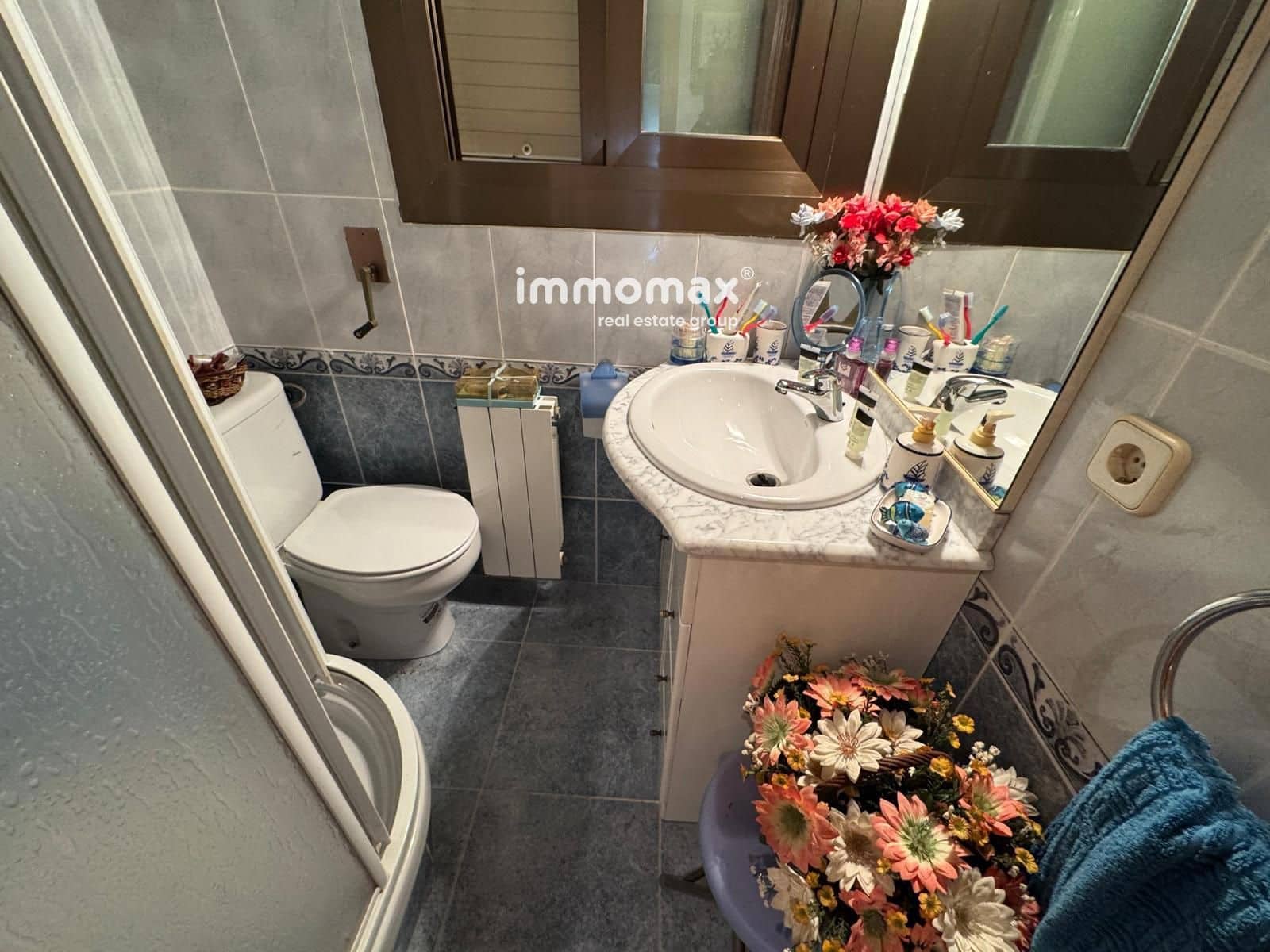 7 soveværelse Villa til salg i Santa Coloma de Cervello med garage - € 550.000 (Ref: 8982910)