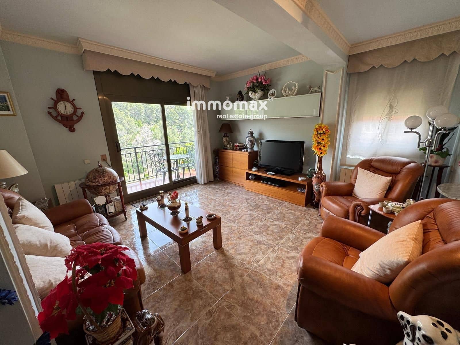 7 soveværelse Villa til salg i Santa Coloma de Cervello med garage - € 550.000 (Ref: 8982910)