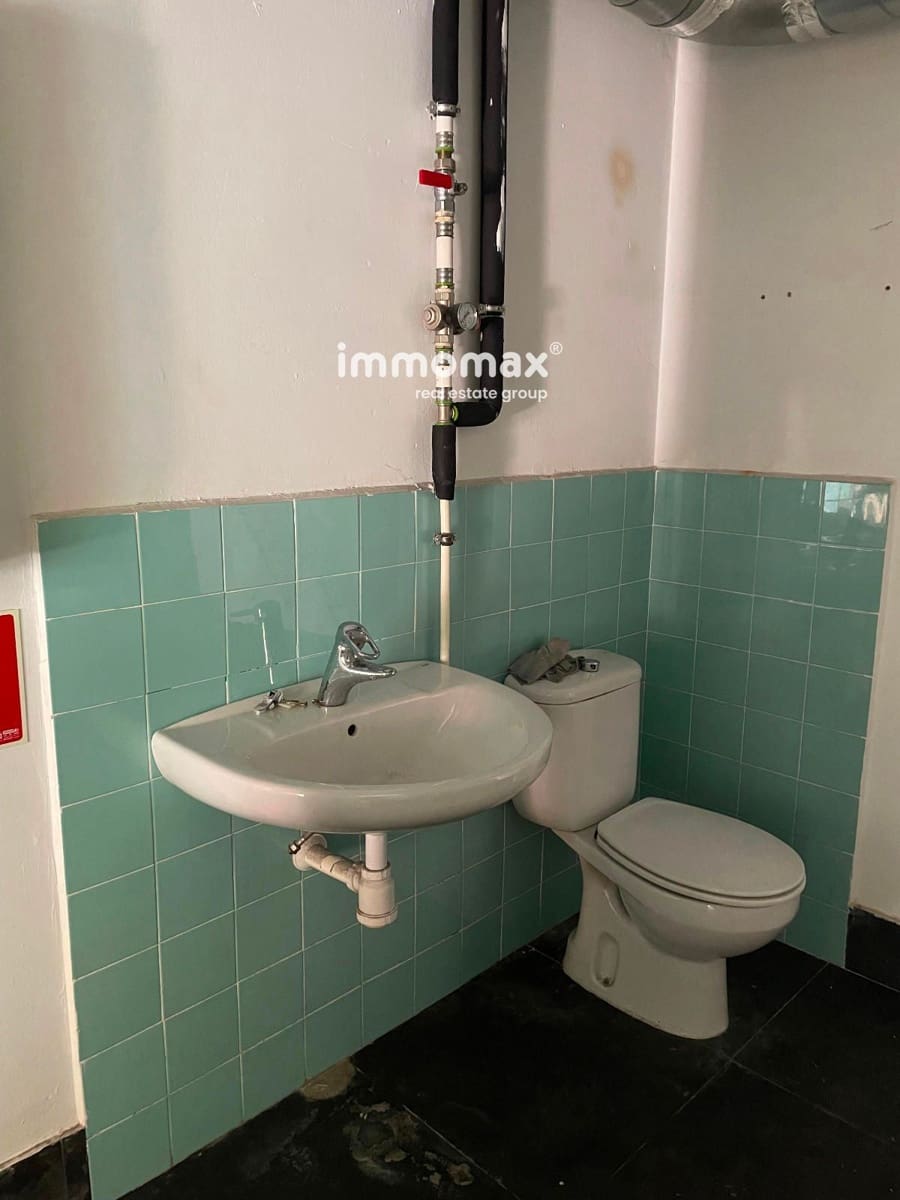 Comercial para arrendar em Barcelona cidade - 1 050 € (Ref: 8983741)
