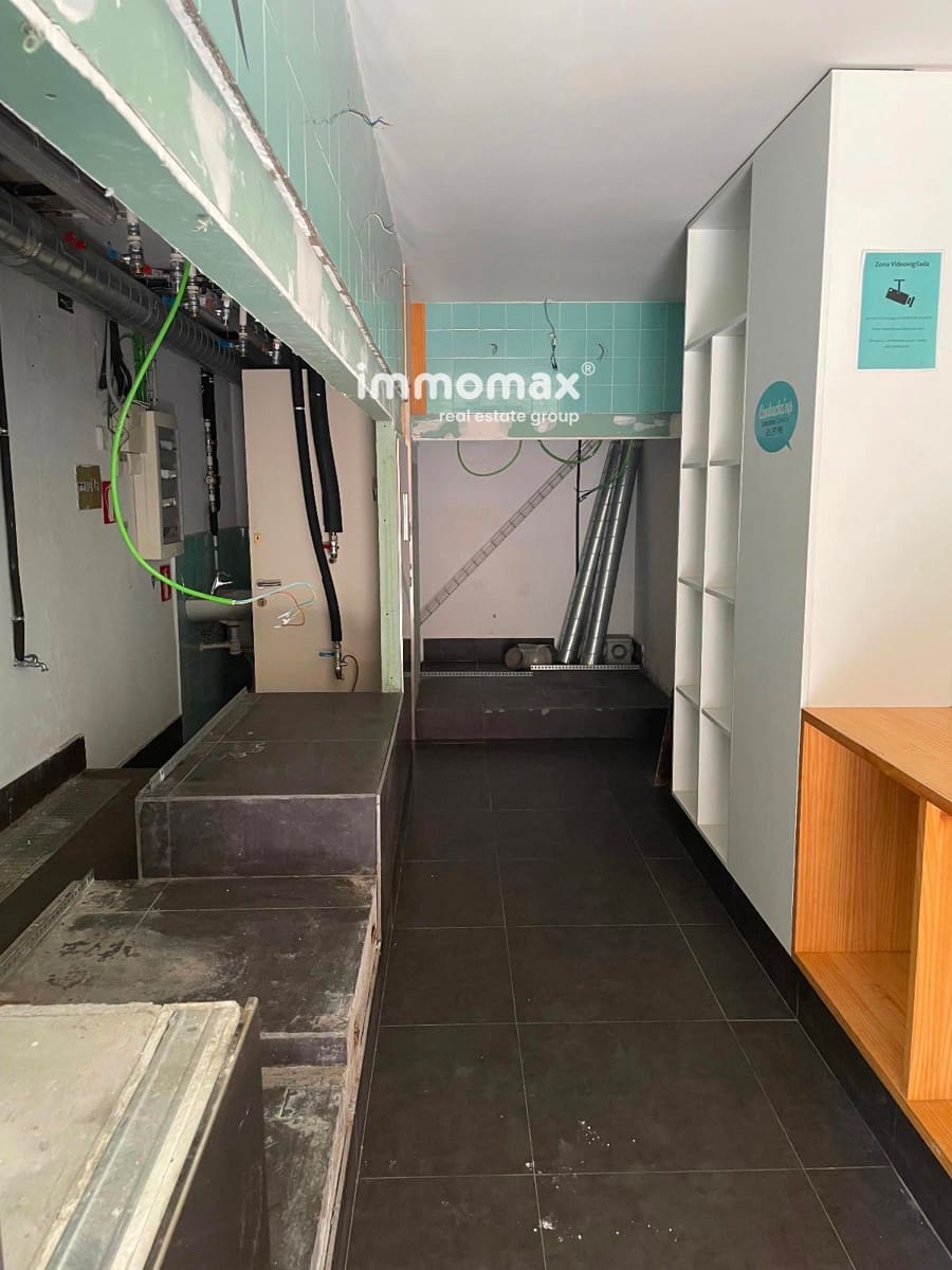 Comercial para arrendar em Barcelona cidade - 1 050 € (Ref: 8983741)