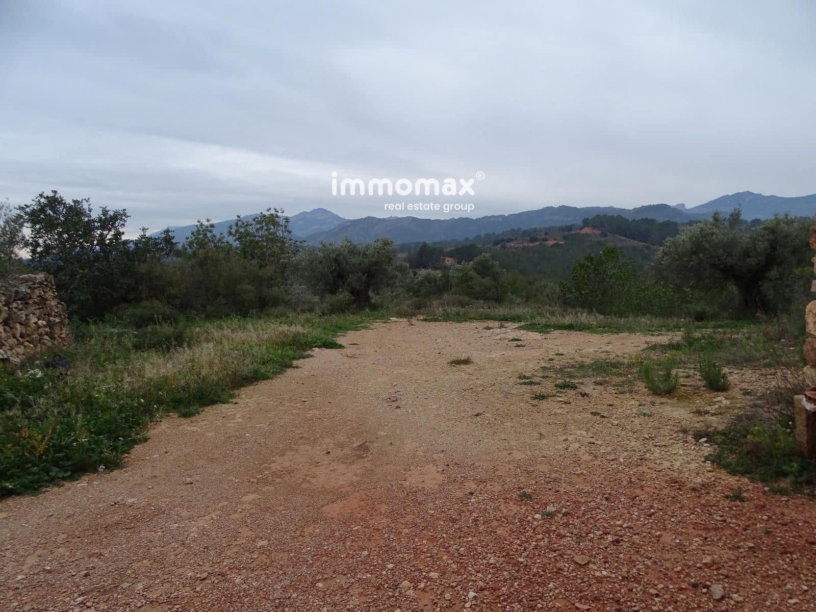 Grunde uden byggetilladelser til salg i Benifallet - € 210.000 (Ref: 8987259)