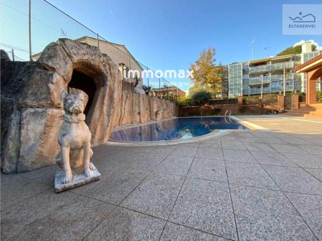 9 soverom Villa til salgs i Castelldefels med svømmebasseng garasje - € 1 900 000 (Ref: 8990210)