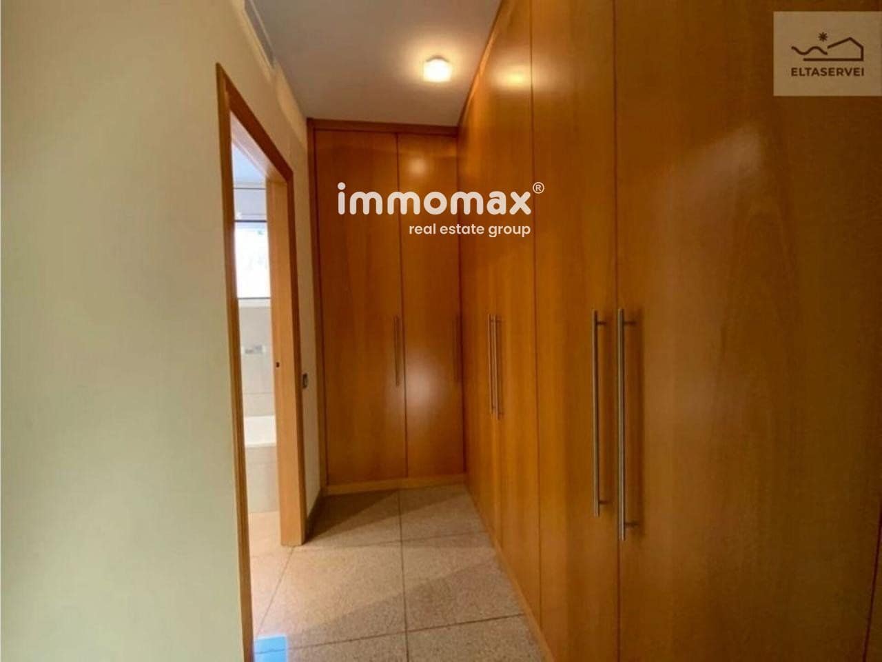 9 soverom Villa til salgs i Castelldefels med svømmebasseng garasje - € 1 900 000 (Ref: 8990210)