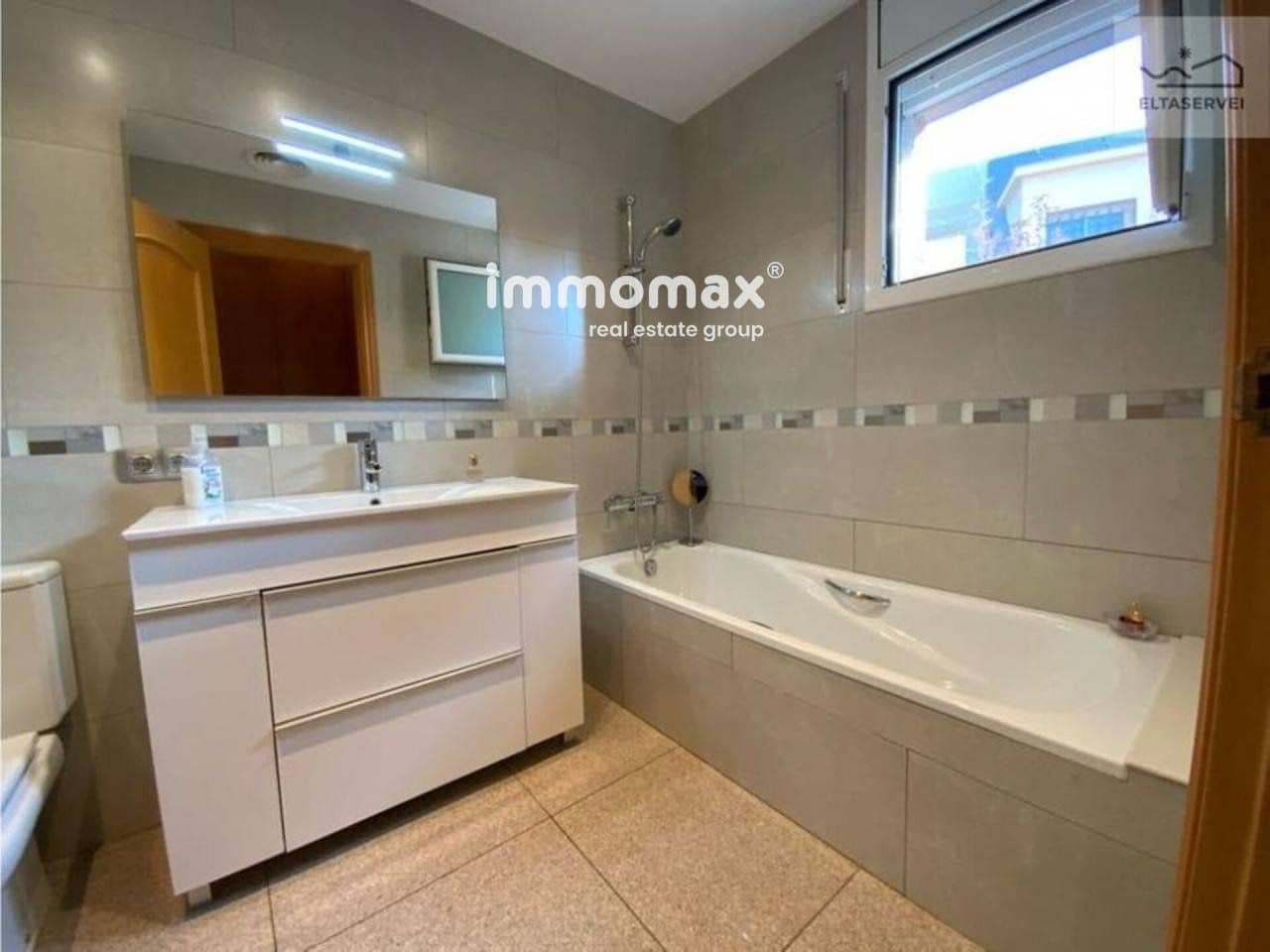 9 soverom Villa til salgs i Castelldefels med svømmebasseng garasje - € 1 900 000 (Ref: 8990210)