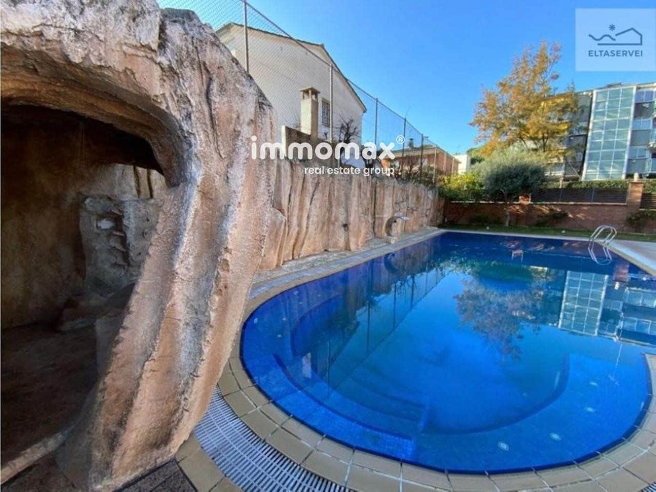 9 soverom Villa til salgs i Castelldefels med svømmebasseng garasje - € 1 900 000 (Ref: 8990210)