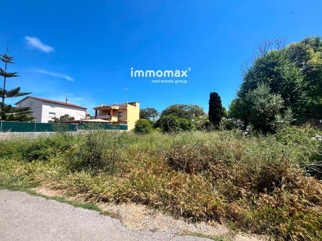Tomt till salu i Vilanova i la Geltrú - 195 000 € (Ref: 9002042)