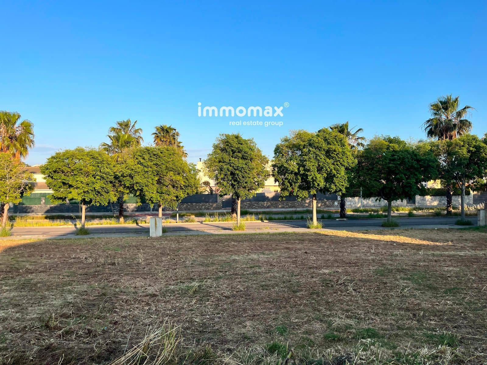 Działka budowlana na sprzedaż w Vilanova i la Geltru - 200 000 € (Ref: 9006068)