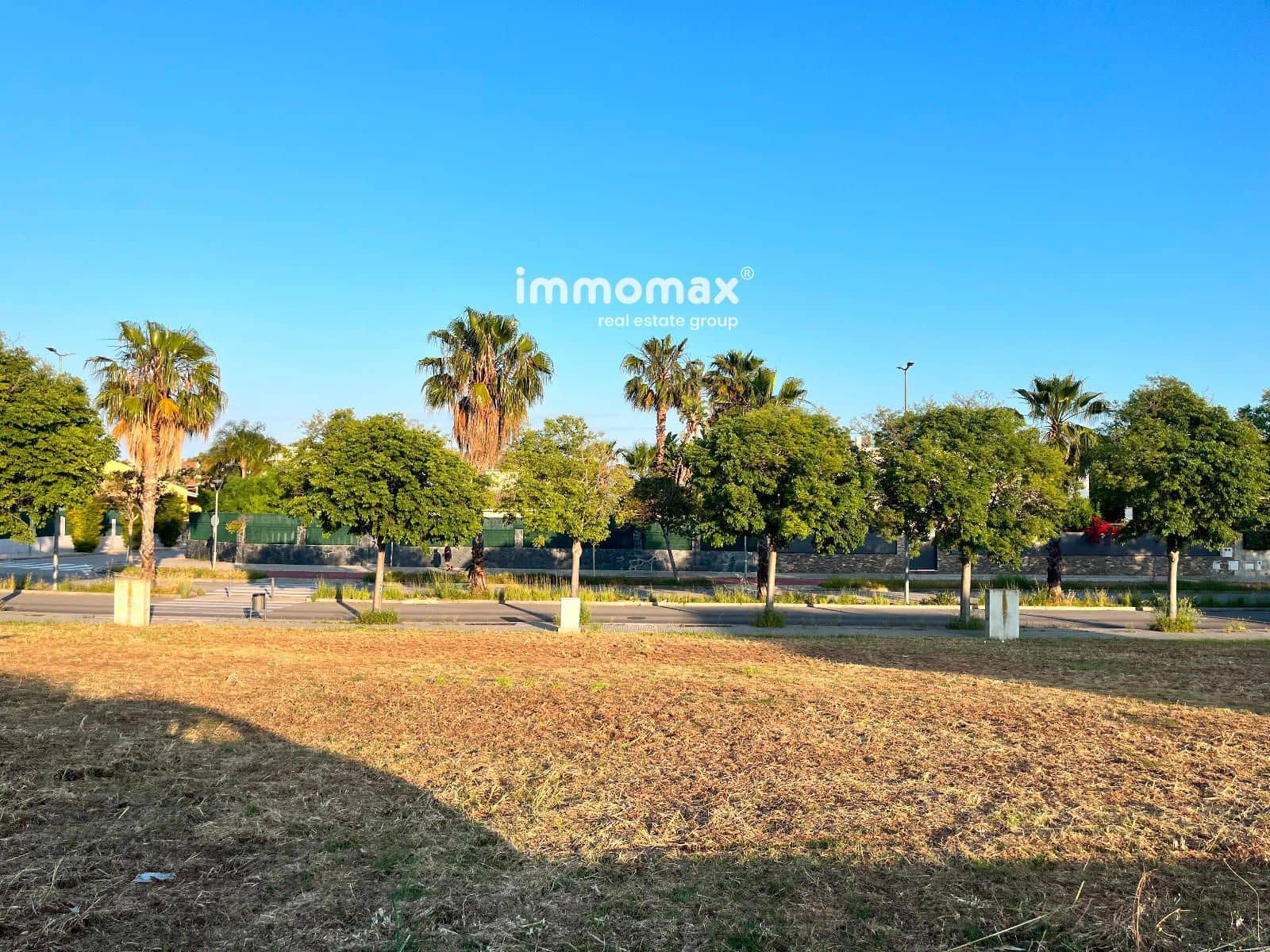 Działka budowlana na sprzedaż w Vilanova i la Geltru - 200 000 € (Ref: 9006068)