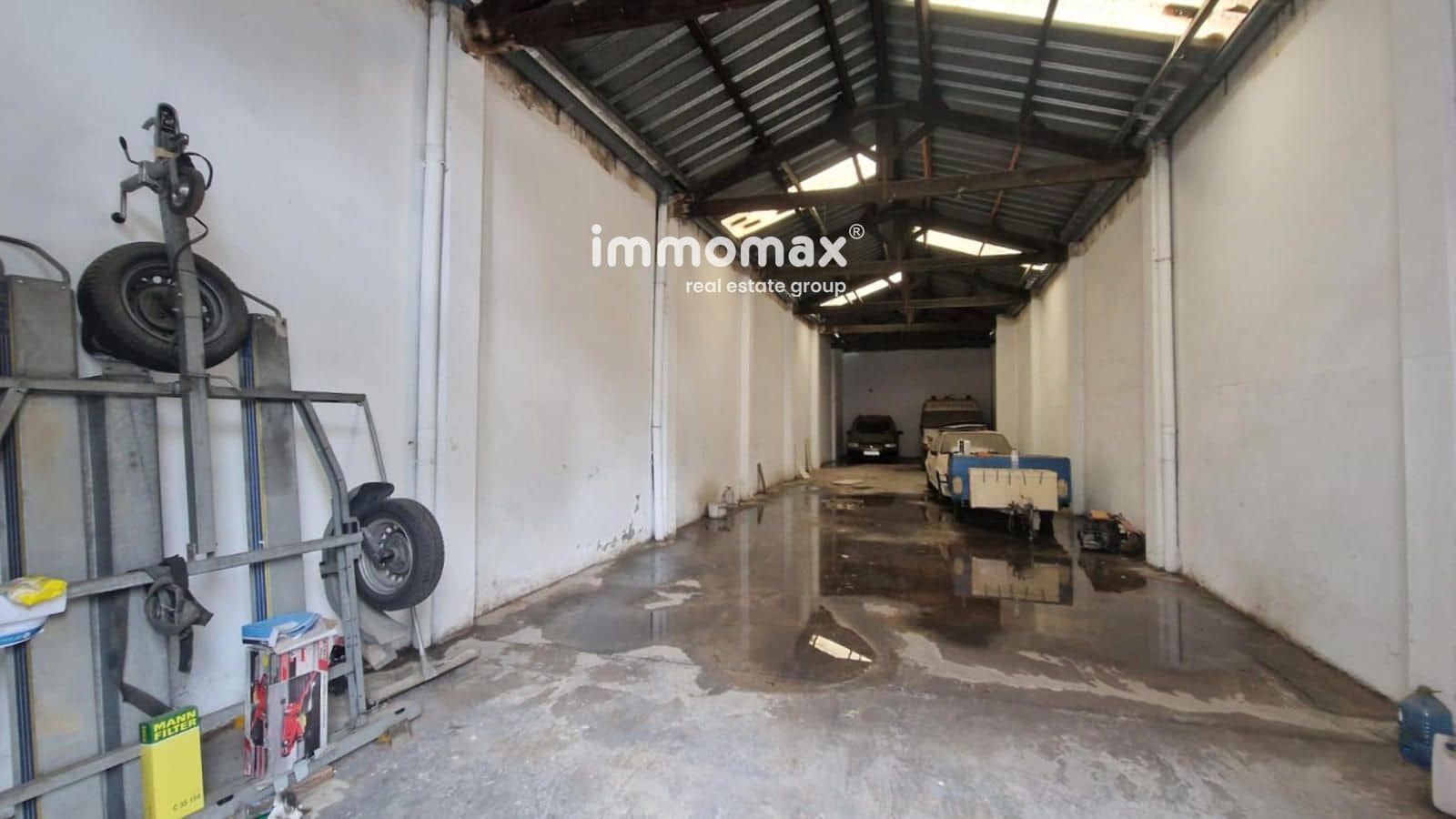 Commercieel te koop in L'Hospitalet de Llobregat - € 360.000 (Ref: 9006069)