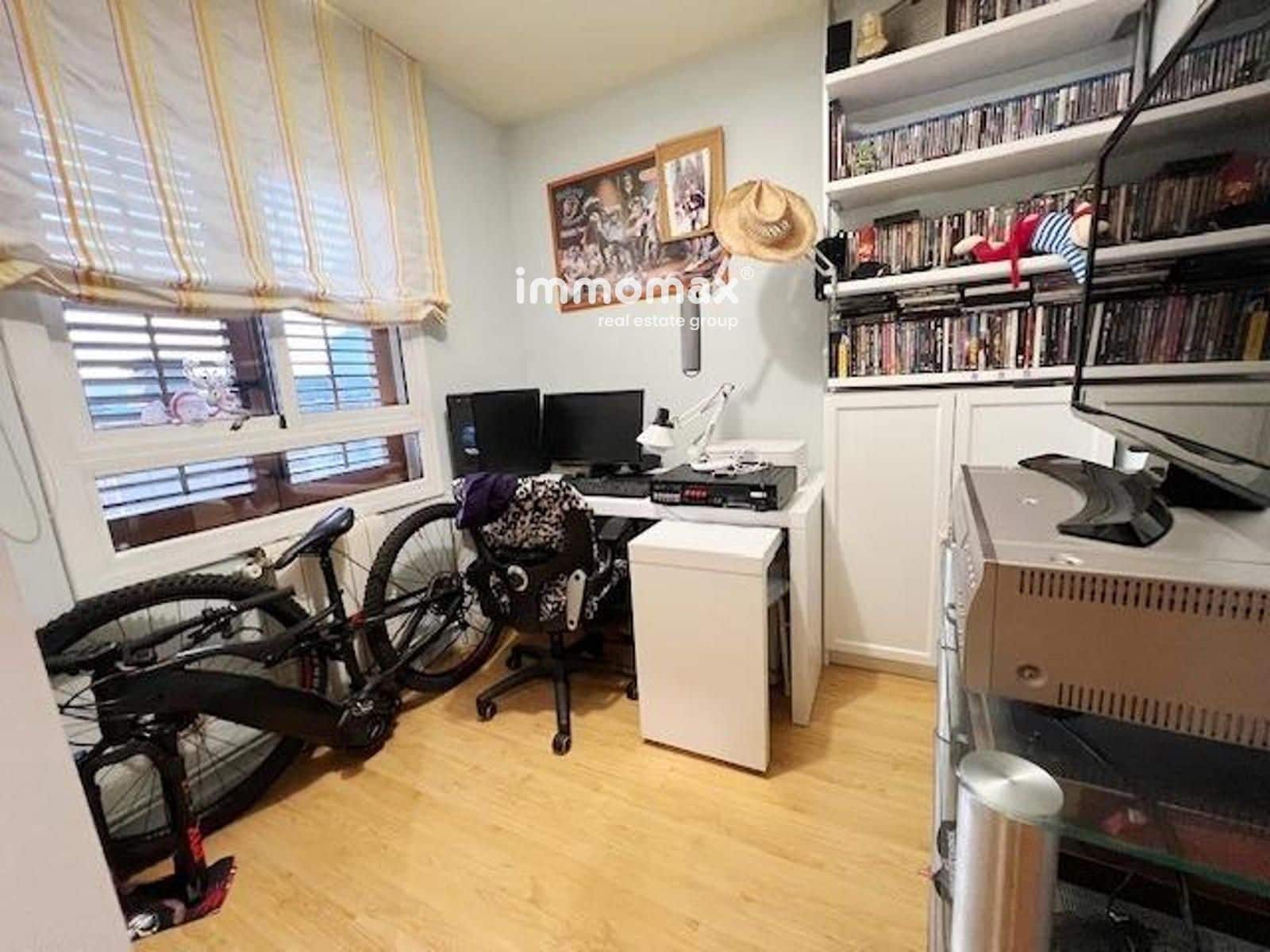 2 soveværelse Penthouse til salg i Sant Feliu de Llobregat - € 398.500 (Ref: 9013637)