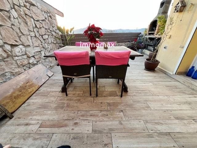 2 bedroom Penthouse for sale in Sant Feliu de Llobregat - € 398,500 (Ref: 9013637)