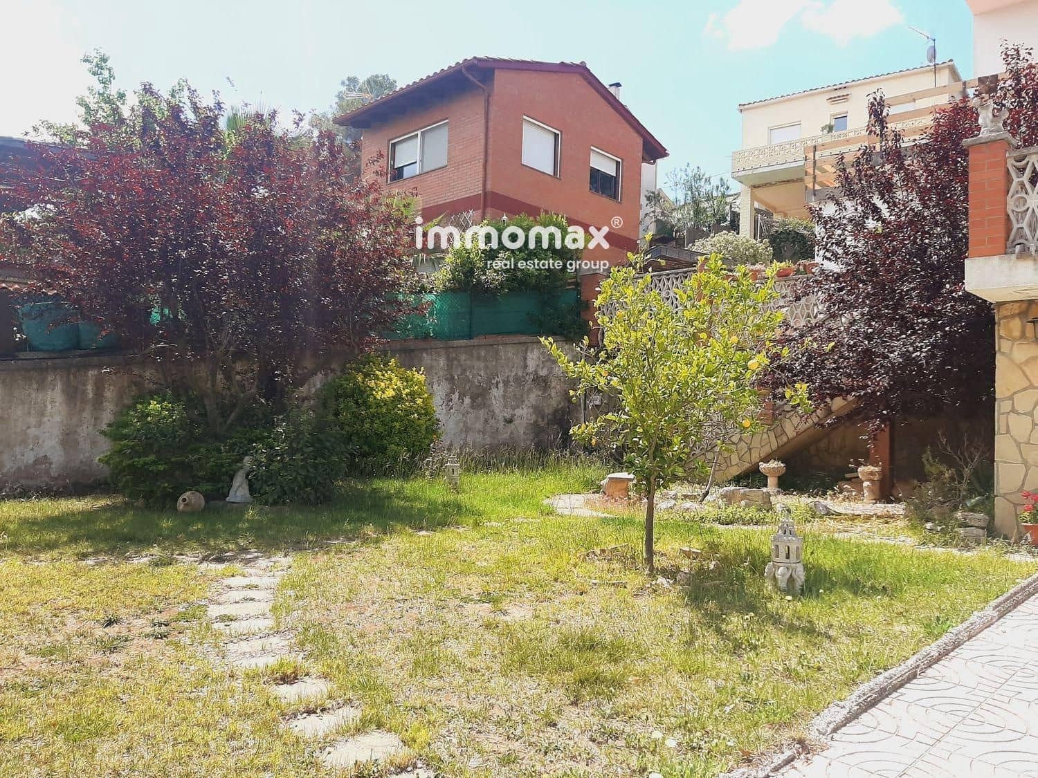 6 slaapkamer Villa te koop in Cervello met zwembad garage - € 395.000 (Ref: 9013638)