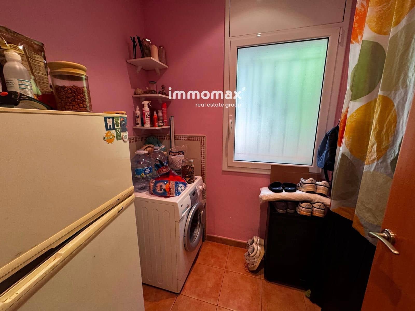 3 bedroom Villa for sale in Vallirana with garage - € 440,000 (Ref: 9036070)