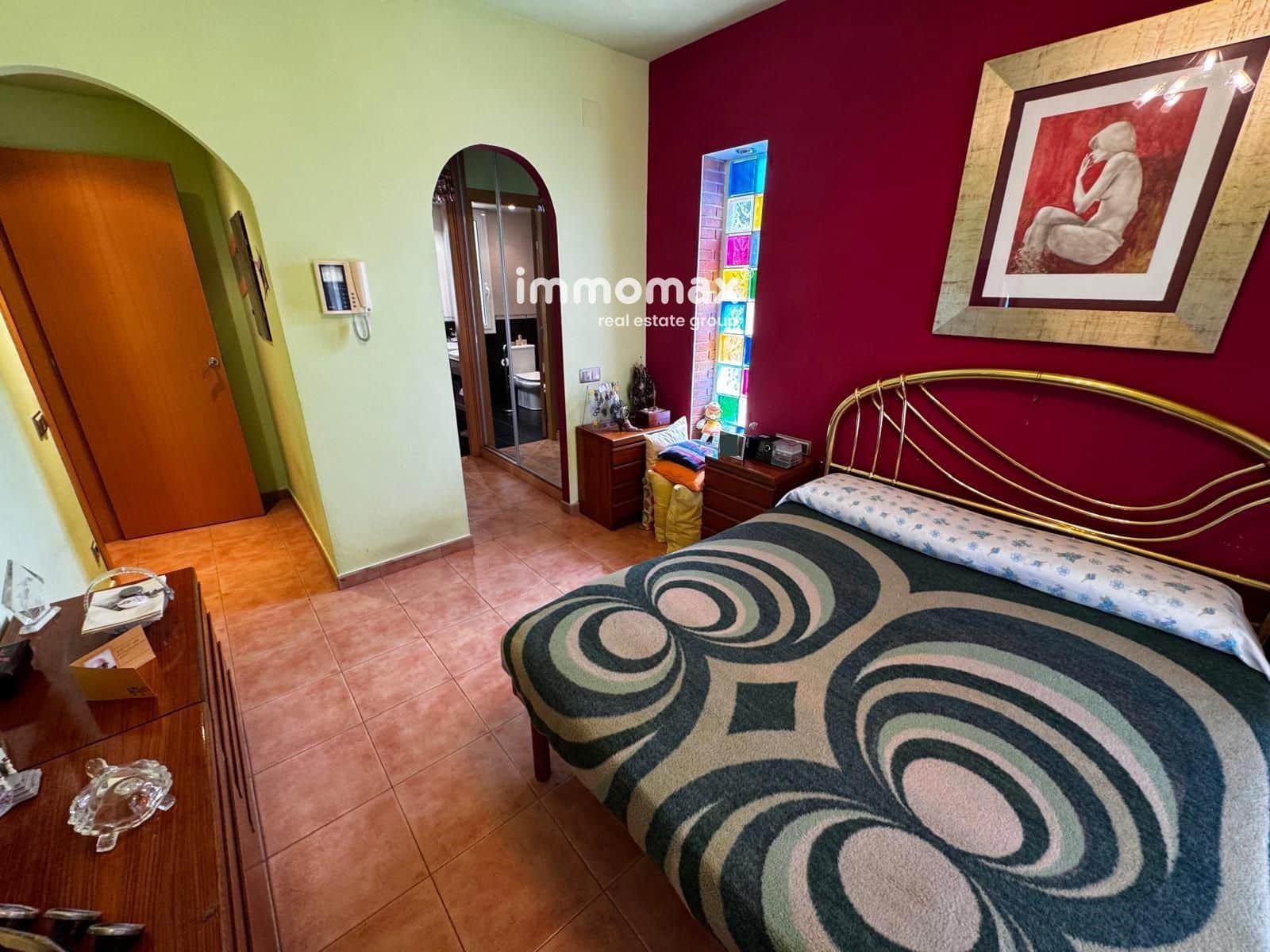 3 bedroom Villa for sale in Vallirana with garage - € 440,000 (Ref: 9036070)