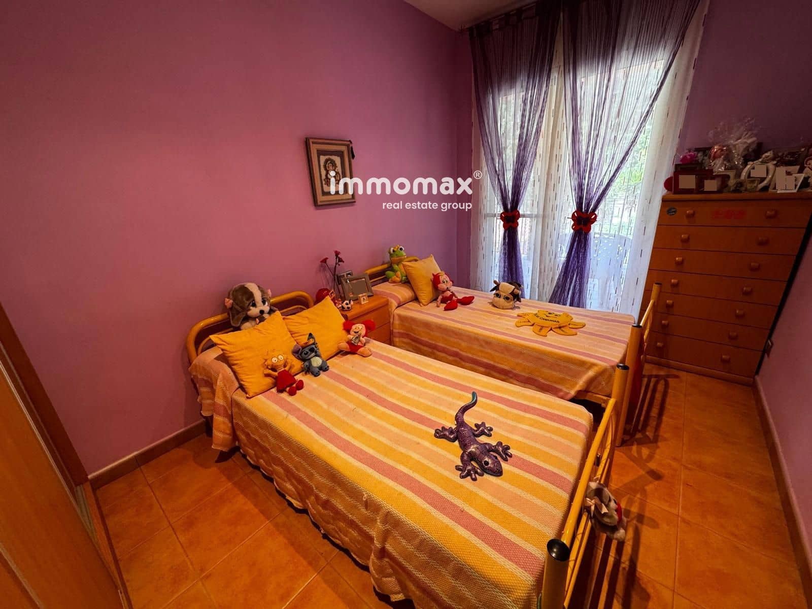 3 bedroom Villa for sale in Vallirana with garage - € 440,000 (Ref: 9036070)