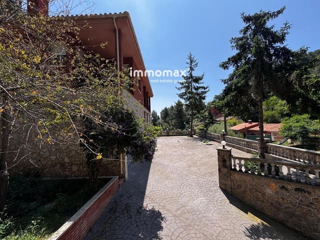 3 sypialnia Willa na sprzedaż w Vallirana z garażem - 440 000 € (Ref: 9036070)