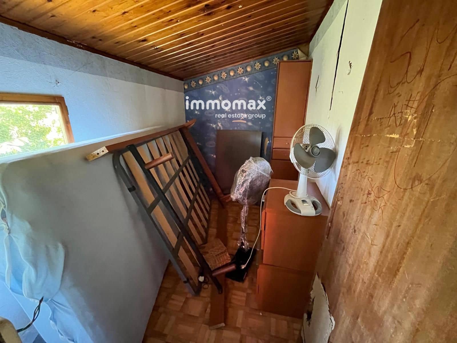 4 slaapkamer Villa te koop in Piera - € 102.000 (Ref: 9037050)