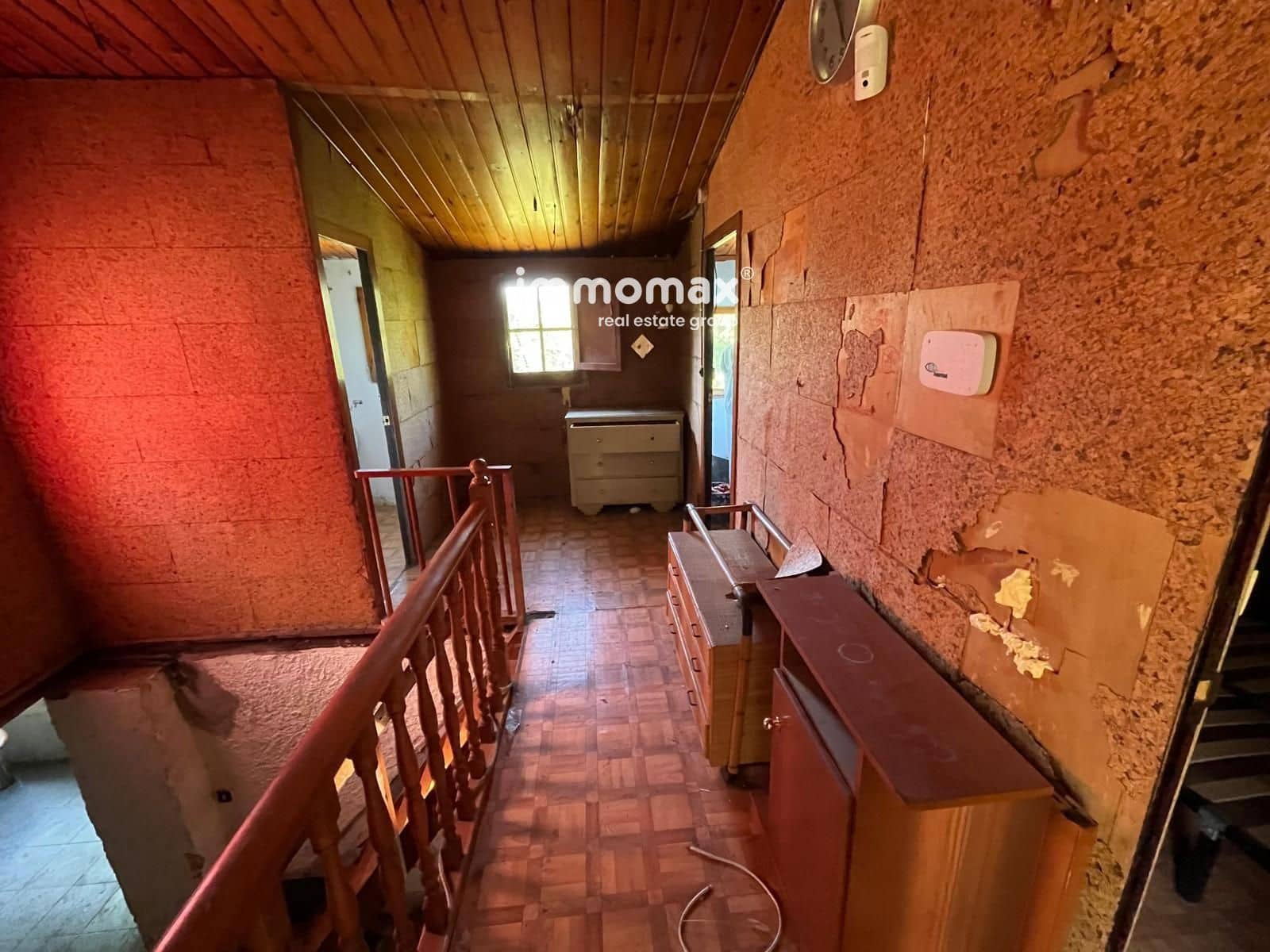 4 slaapkamer Villa te koop in Piera - € 102.000 (Ref: 9037050)