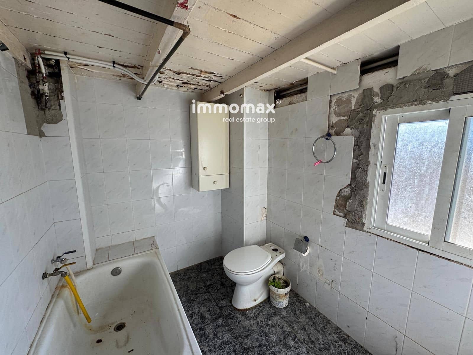 Chalet de 4 habitaciones en Piera en venta - 87.000 € (Ref: 9037050)