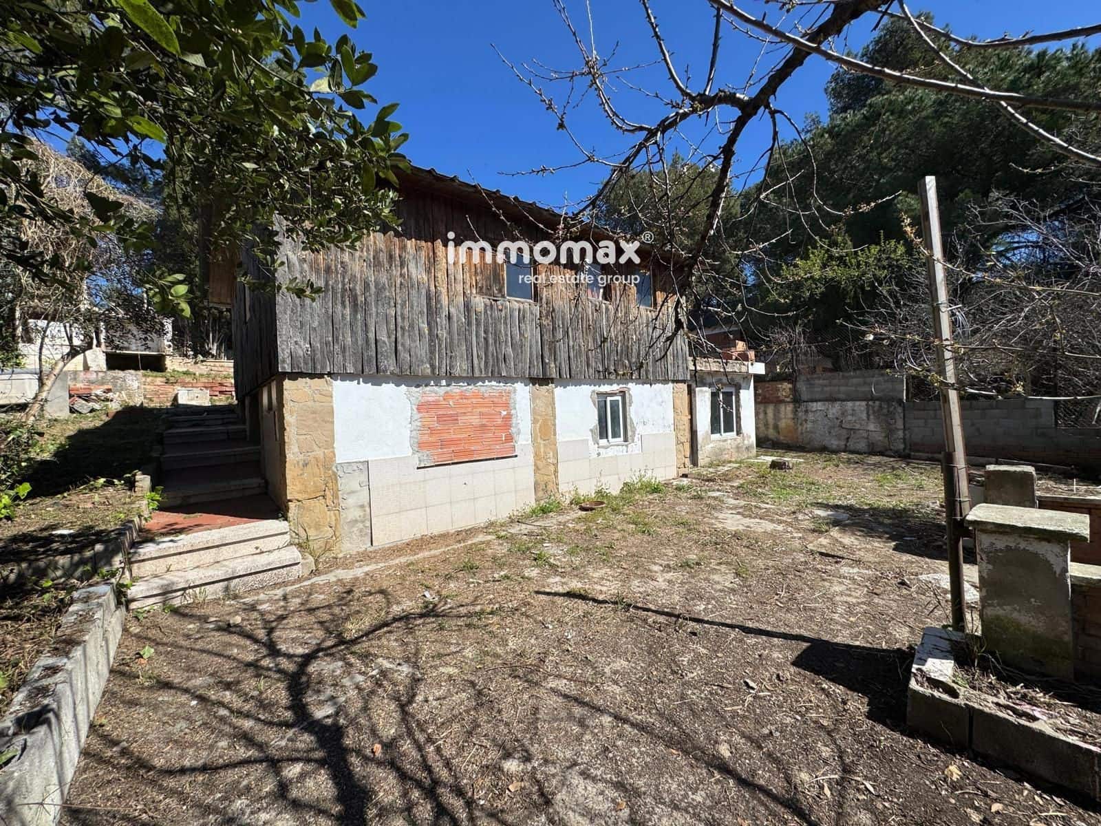 Chalet de 4 habitaciones en Piera en venta - 87.000 € (Ref: 9037050)