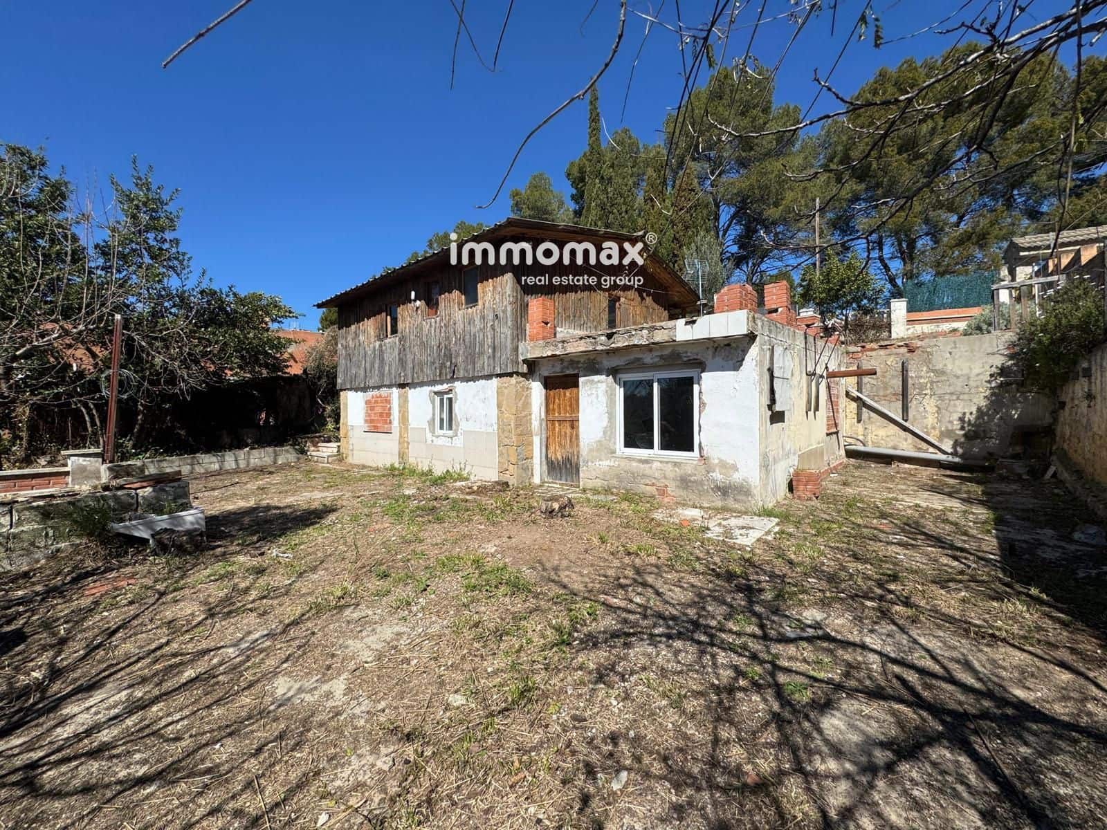 Chalet de 4 habitaciones en Piera en venta - 87.000 € (Ref: 9037050)