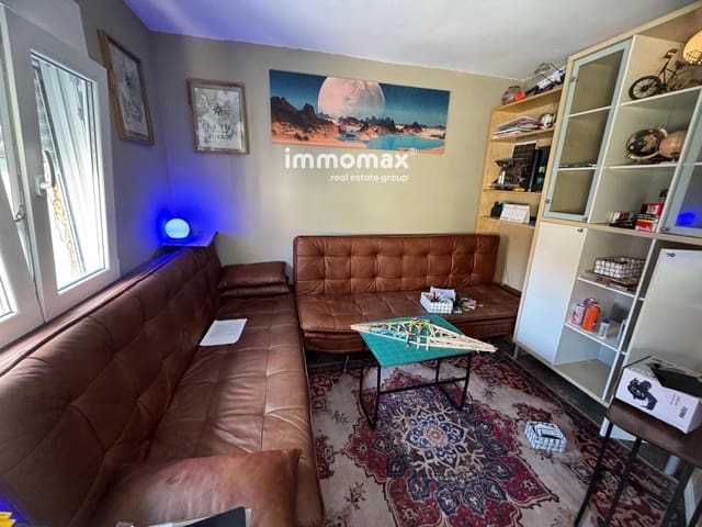 2 bedroom Flat for sale in Esparreguera - € 129,000 (Ref: 9072907)