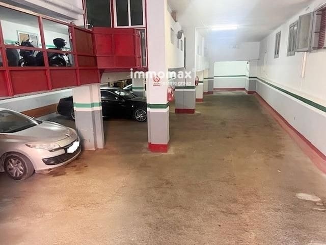 Commercial for sale in Sant Joan Despí - € 199,000 (Ref: 9099943)