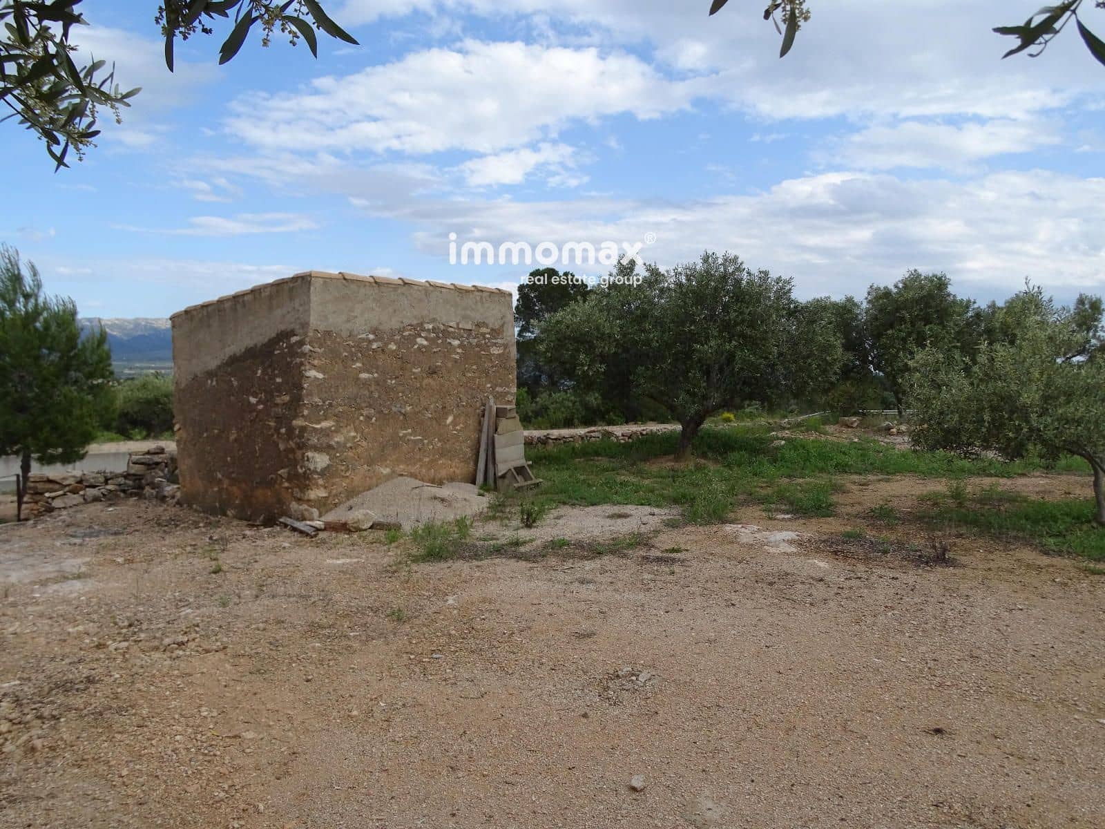 Ubebygd land til salgs i Xerta - € 34 000 (Ref: 9103583)
