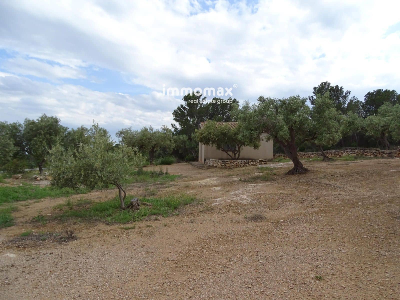 Ubebygd land til salgs i Xerta - € 34 000 (Ref: 9103583)