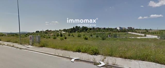 Tomt till salu i Barcelona stad - 269 000 € (Ref: 9105182)