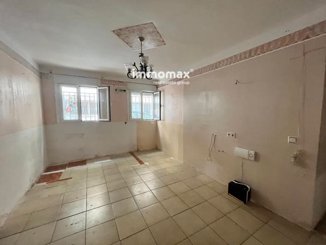 3 quarto Apartamento para venda em Vilanova i la Geltrú - 139 000 € (Ref: 9113100)