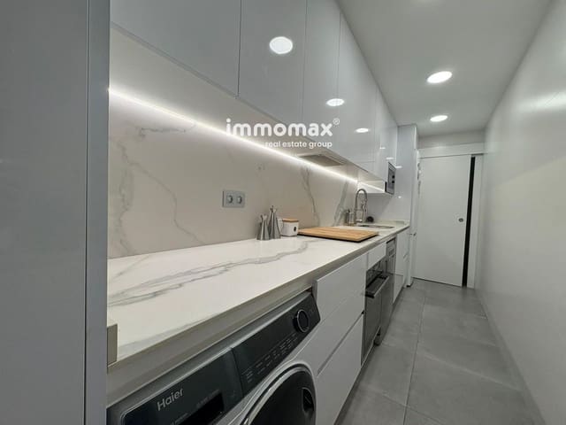 4 soveværelse Lejlighed til salg i Sant Boi de Llobregat - € 285.000 (Ref: 9117299)