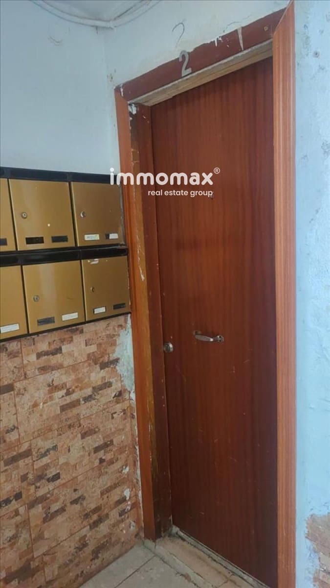 2 soveværelse Lejlighed til salg i Sant Boi de Llobregat - € 68.000 (Ref: 9128884)