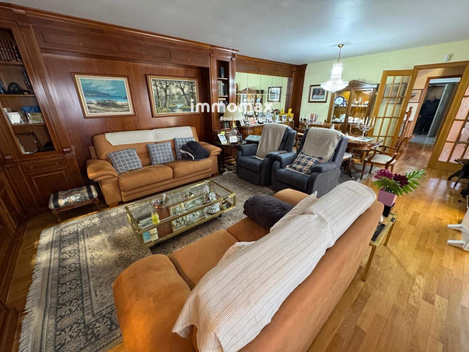 5 soverom Villa til salgs i Viladecans med svømmebasseng garasje - € 835 000 (Ref: 9151146)