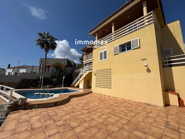5 soverom Villa til salgs i Viladecans med svømmebasseng garasje - € 835 000 (Ref: 9151146)
