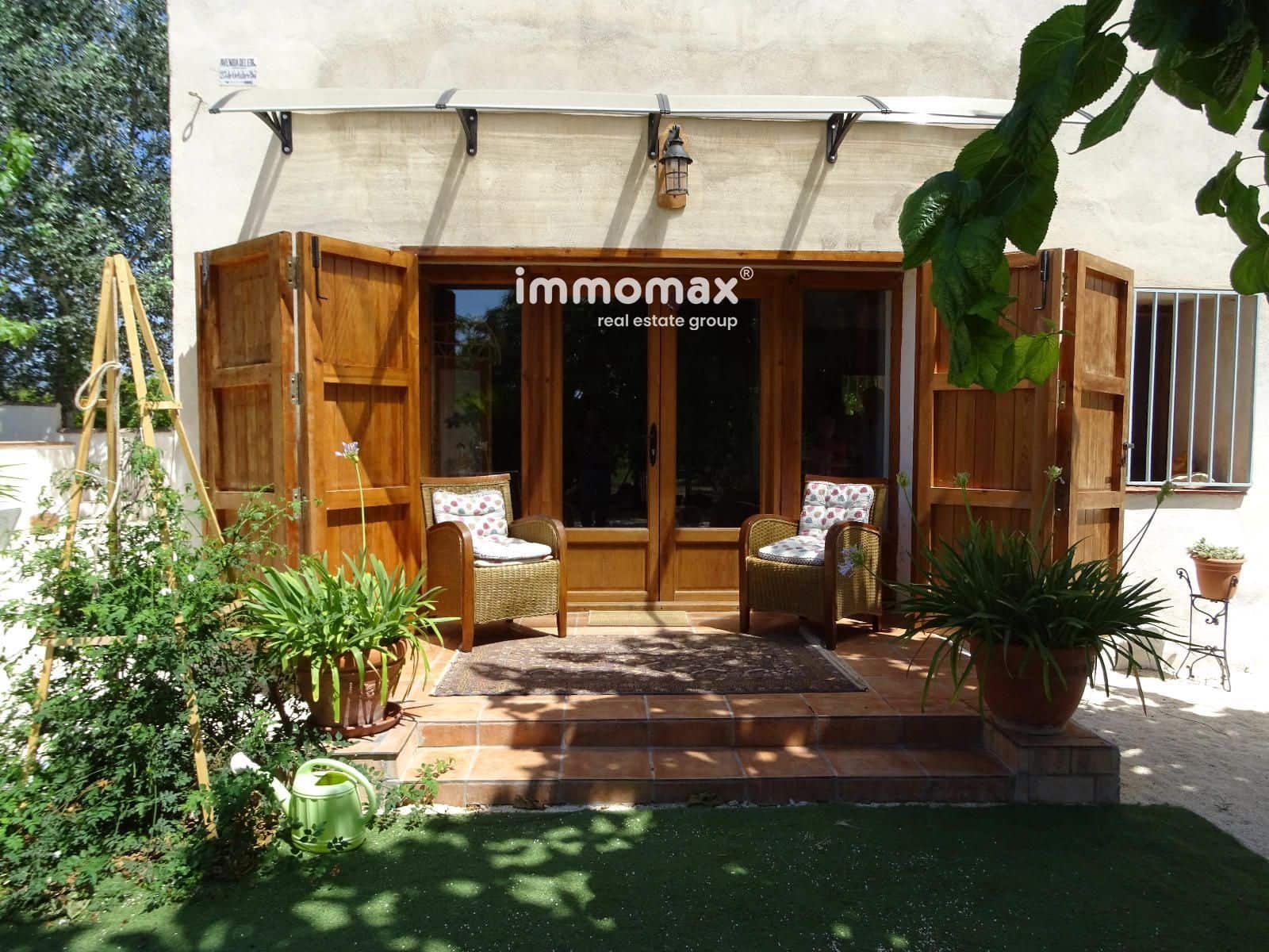 2 soveværelse Villa til salg i Bitem med swimmingpool - € 315.000 (Ref: 9152731)