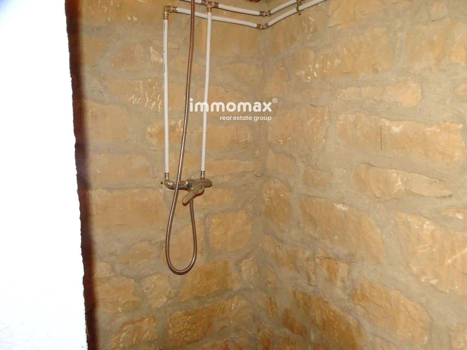 Grunde uden byggetilladelser til salg i Caseres - € 59.000 (Ref: 9152732)