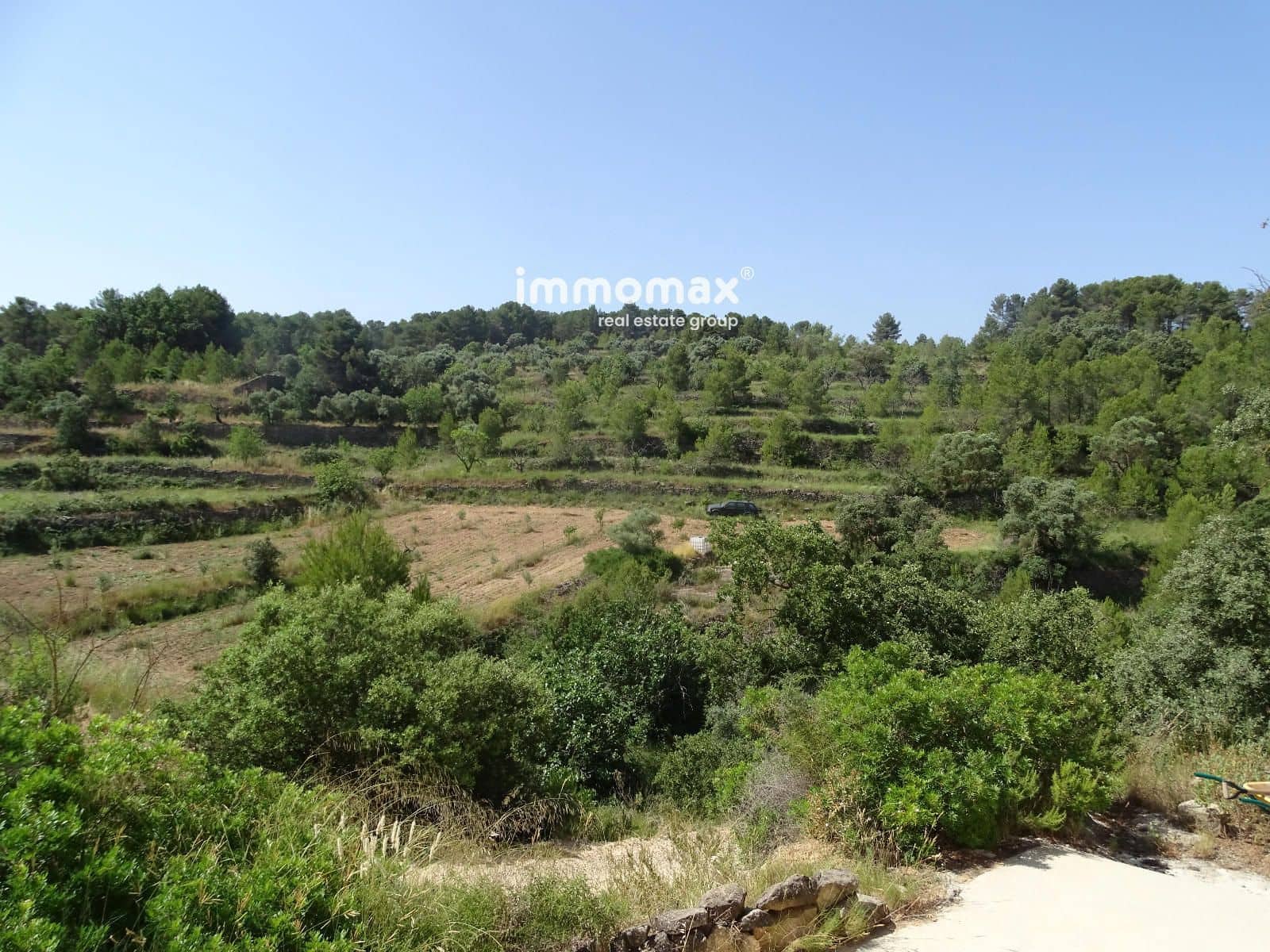 Grunde uden byggetilladelser til salg i Caseres - € 59.000 (Ref: 9152732)