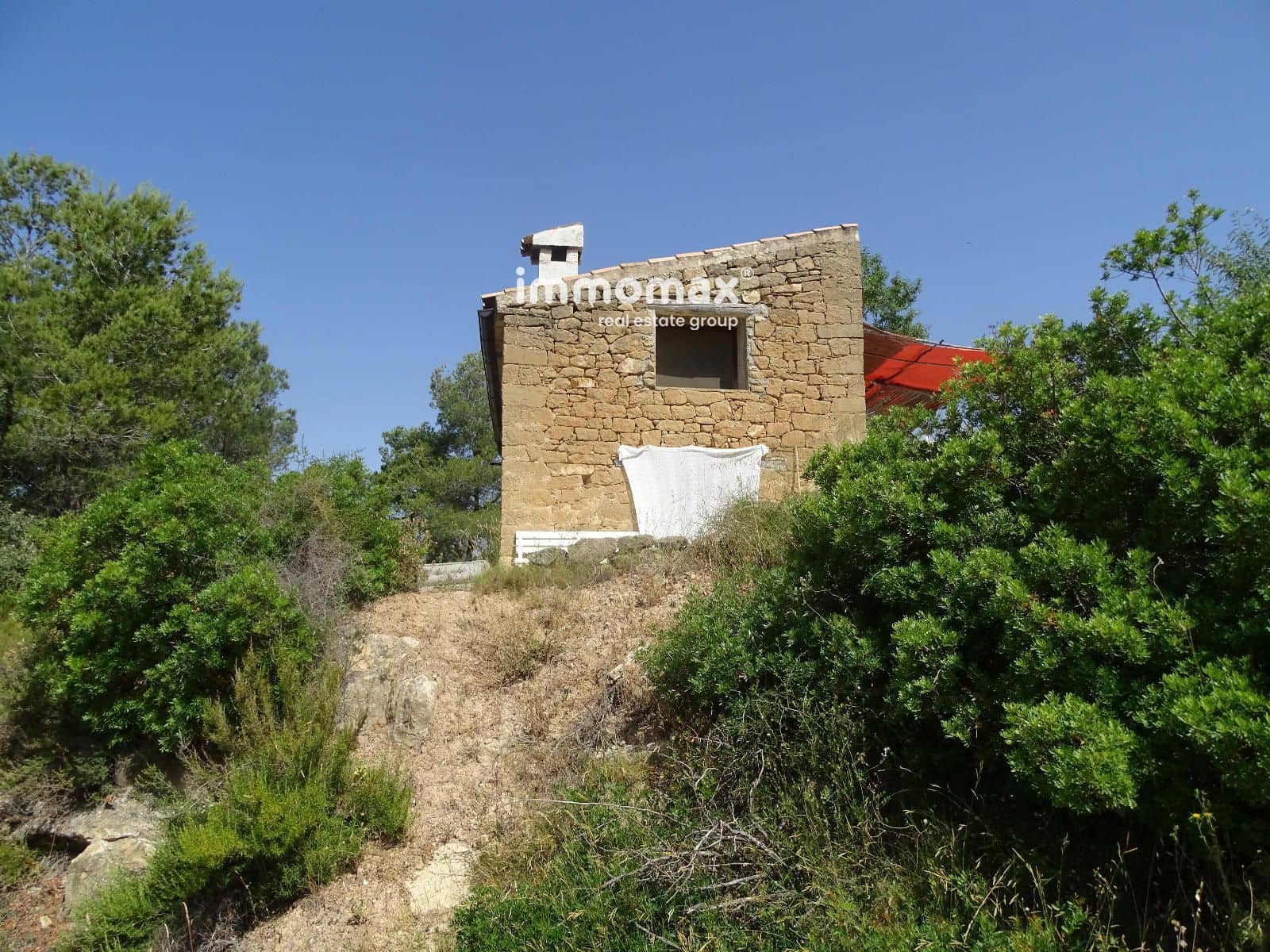 Grunde uden byggetilladelser til salg i Caseres - € 59.000 (Ref: 9152732)