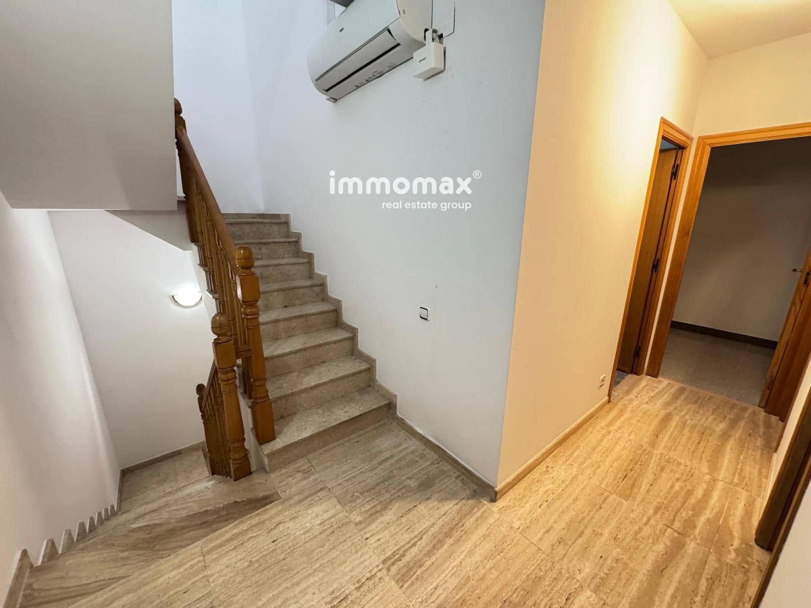 4 soverom Hus til salgs i Sant Boi de Llobregat - € 380 000 (Ref: 9163217)