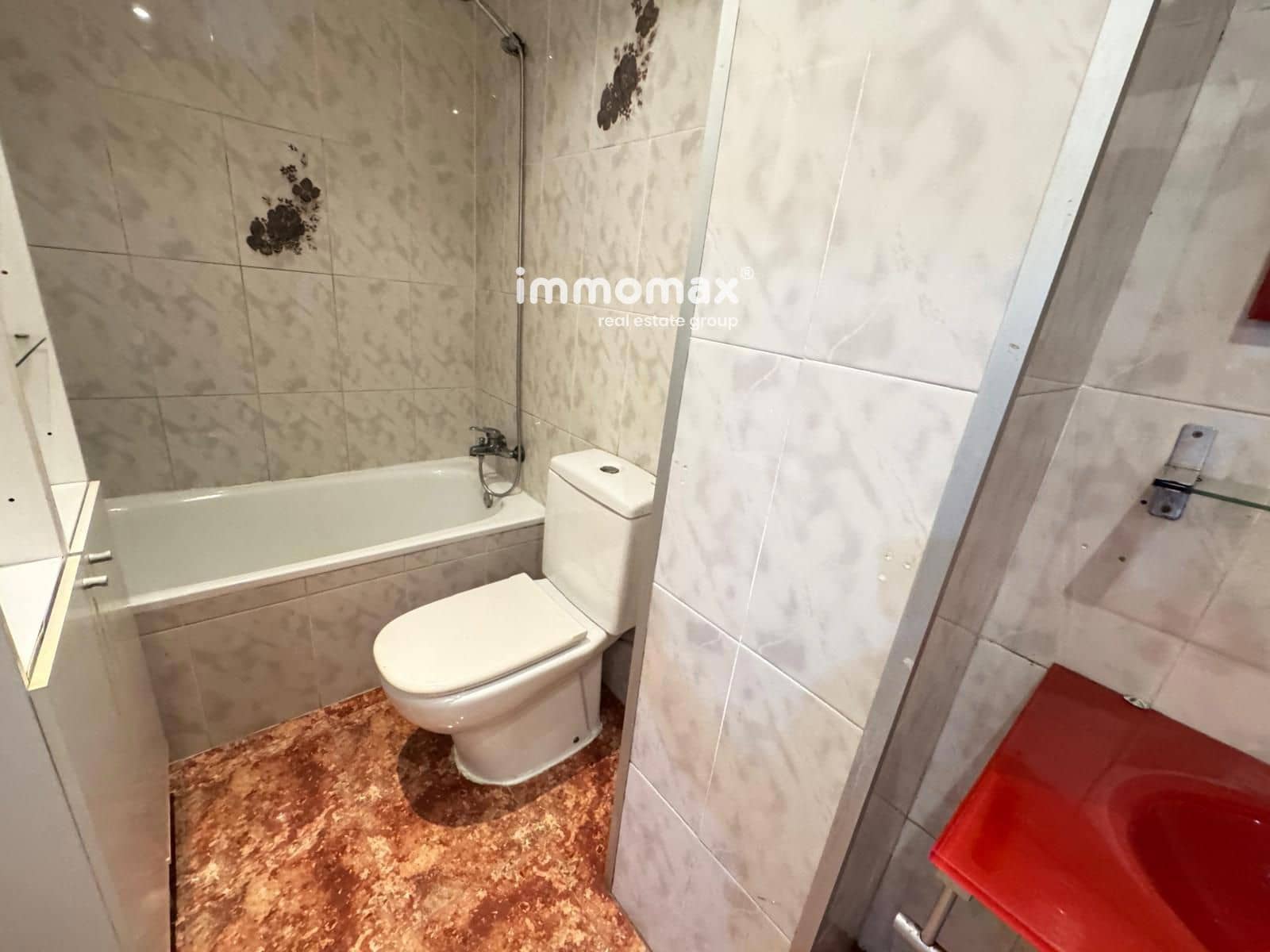 4 soverom Hus til salgs i Sant Boi de Llobregat - € 380 000 (Ref: 9163217)