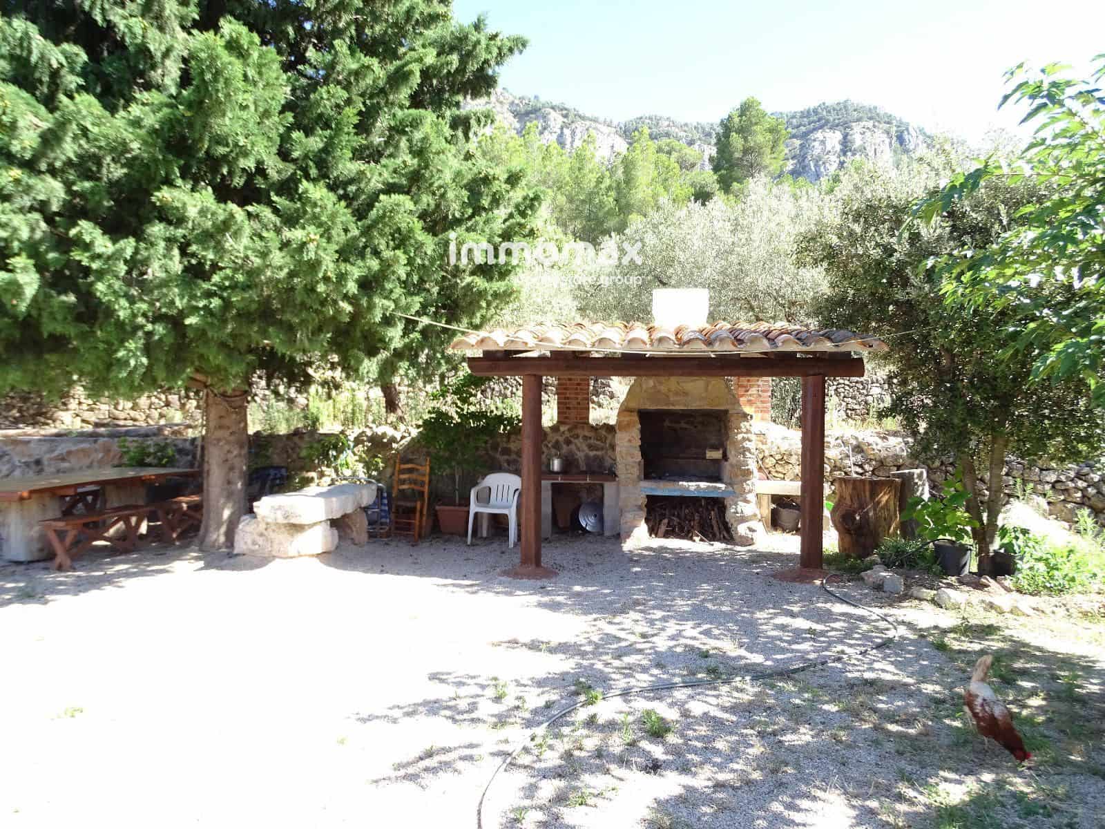 Grunde uden byggetilladelser til salg i Pauls - € 169.000 (Ref: 9164355)