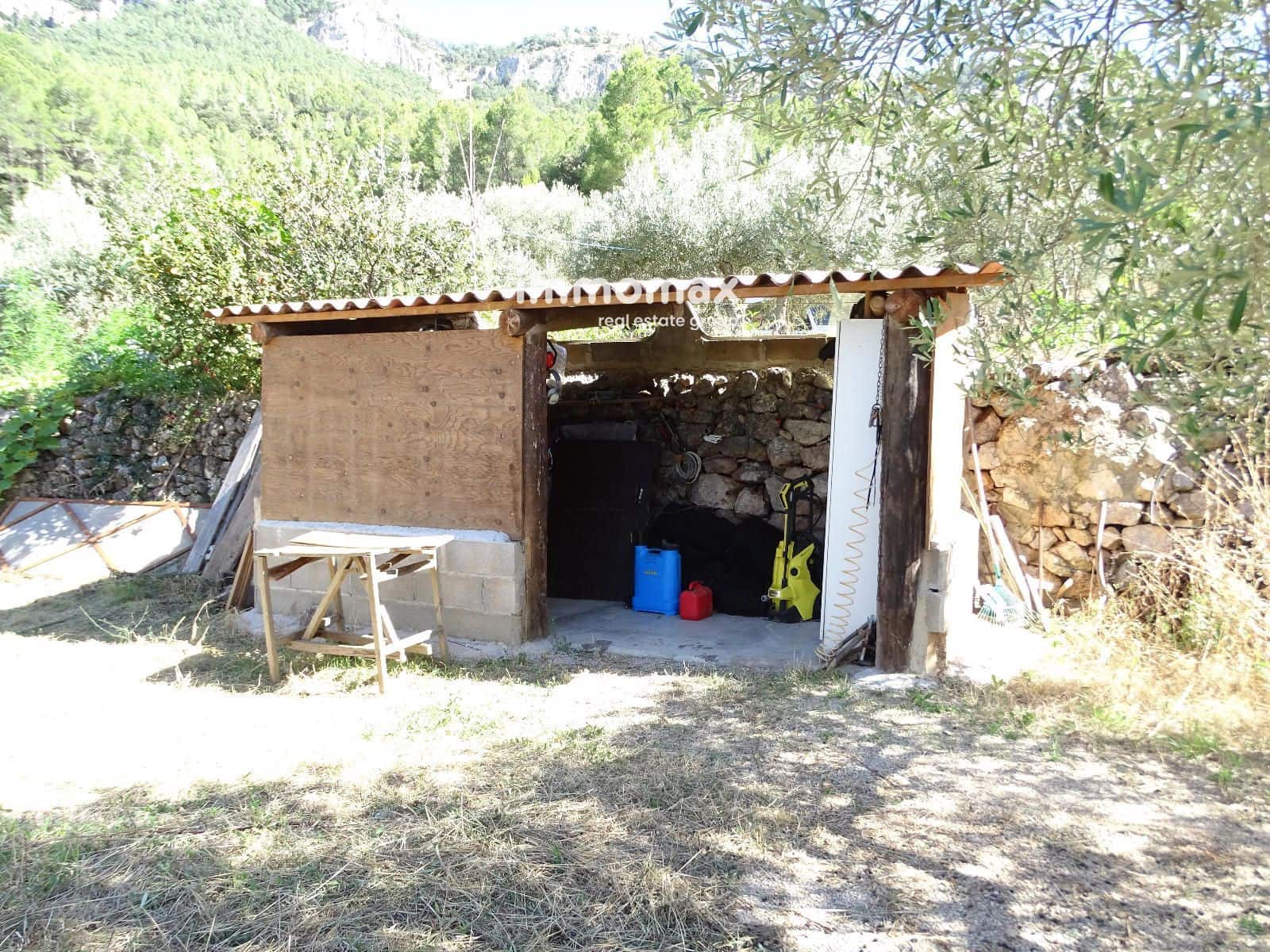 Grunde uden byggetilladelser til salg i Pauls - € 169.000 (Ref: 9164355)