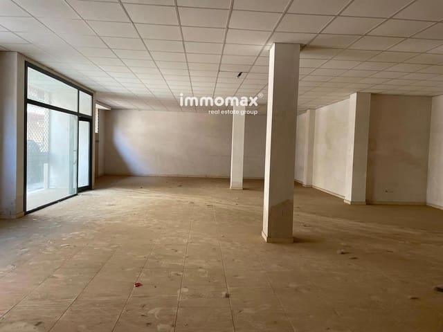 Commercial for sale in Tortosa - € 102,800 (Ref: 9164357)