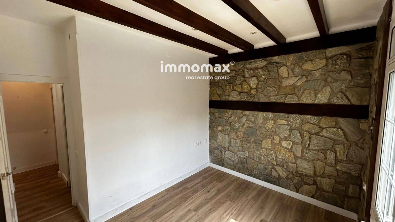 3 slaapkamer Villa te koop in Santa Eulalia de Roncana met zwembad garage - € 370.000 (Ref: 9190603)