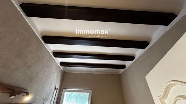 3 soverom Villa til salgs i Santa Eulàlia de Ronçana med svømmebasseng garasje - € 370 000 (Ref: 9190603)