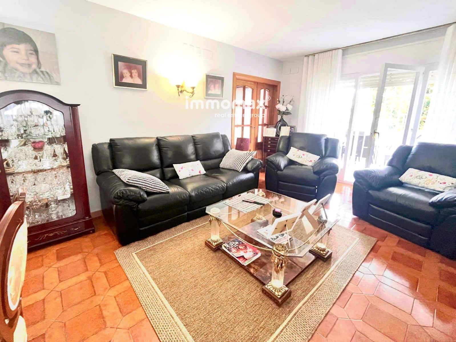 5 soverom Villa til salgs i Castelldefels med svømmebasseng garasje - € 1 036 000 (Ref: 9246131)