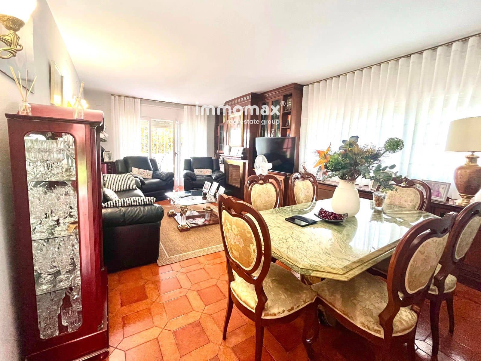 5 soverom Villa til salgs i Castelldefels med svømmebasseng garasje - € 1 036 000 (Ref: 9246131)