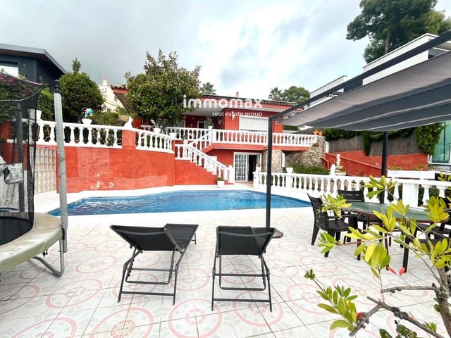 5 slaapkamer Villa te koop in Castelldefels met zwembad garage - € 1.036.000 (Ref: 9246131)