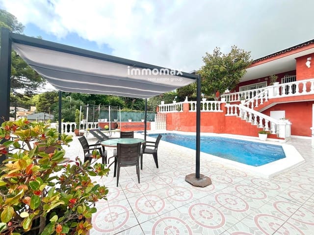 5 slaapkamer Villa te koop in Castelldefels met zwembad garage - € 1.036.000 (Ref: 9246131)